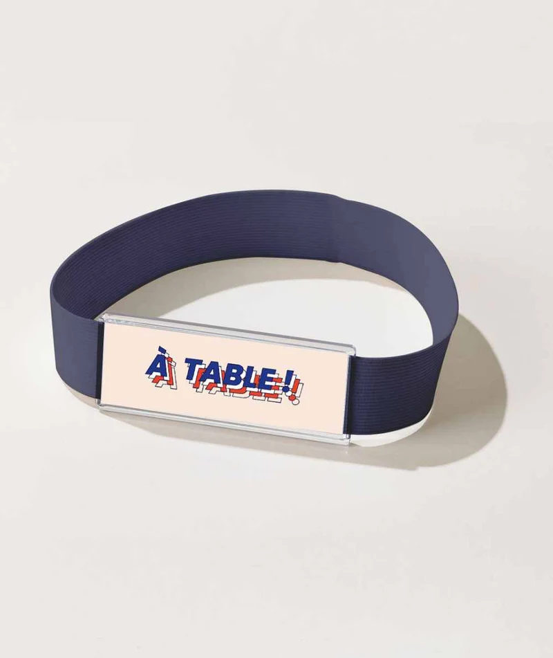 Strap and display case - lunch box