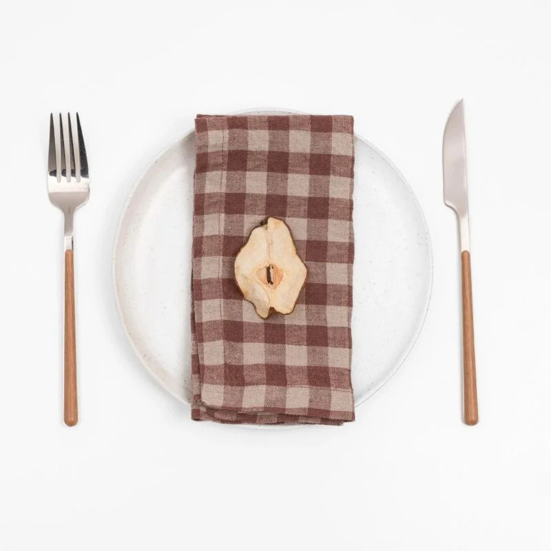 Serviettes de table à carreaux