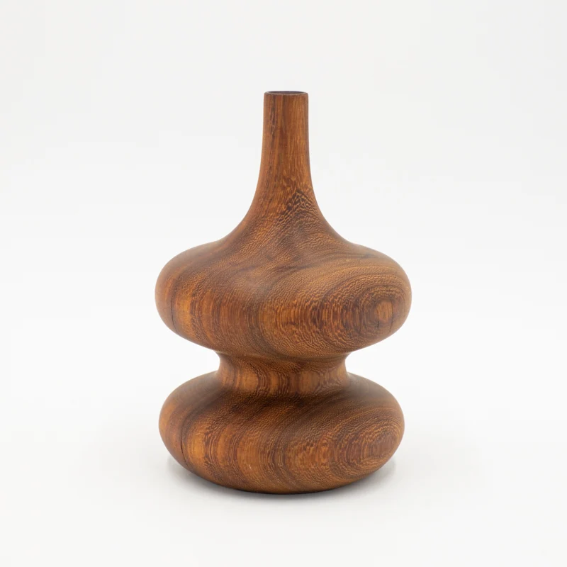 Vase en Iroko