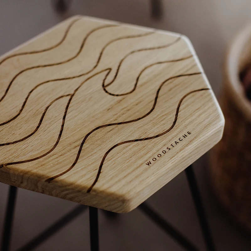 Tabouret chêne massif WAVE
