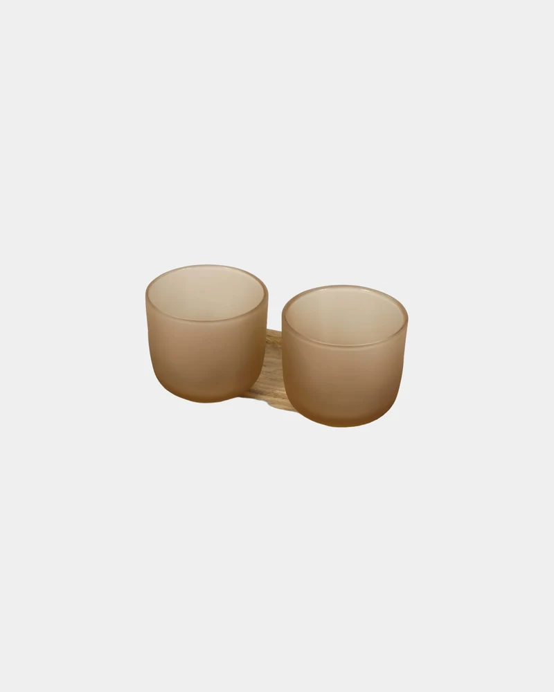Plateau de service bois et tasses en verre à personnaliser
