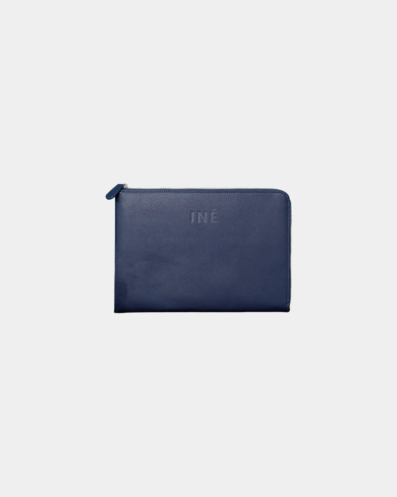 Pochette cuir recyclé INE 10/11" à personnaliser