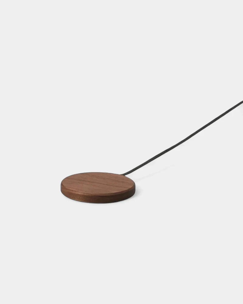 Chargeur à induction en bois de chêne personnalisable