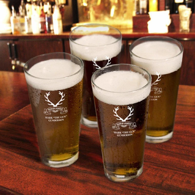 Set of 4 Personalized Sports Icon Pint Glasses